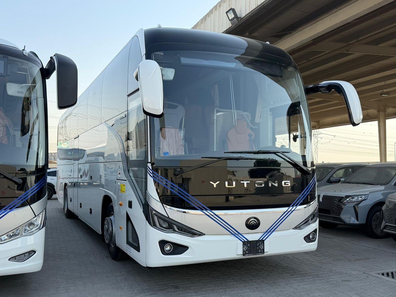 Travel heroes transport